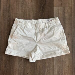 GAP Women's White Shorts, women’s size 14, 4” Downtown Khaki Short Style